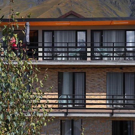 Hotel Inside Kazbegi 外观 照片